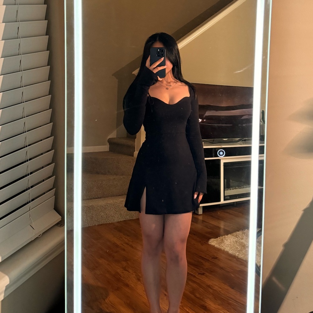 Oh Polly Amryn Tencel Long Sleeve A-Line Mini Black Dress